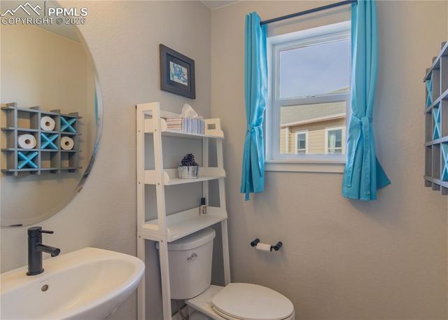 16870 Roaming Elk Drive, Monument, CO 80132