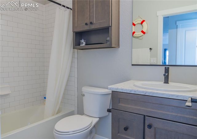 16870 Roaming Elk Drive, Monument, CO 80132