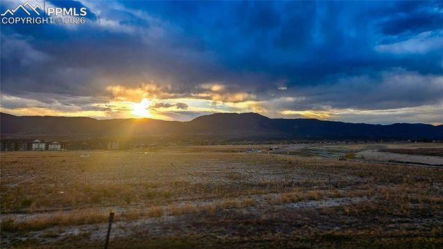 16870 Roaming Elk Drive, Monument, CO 80132