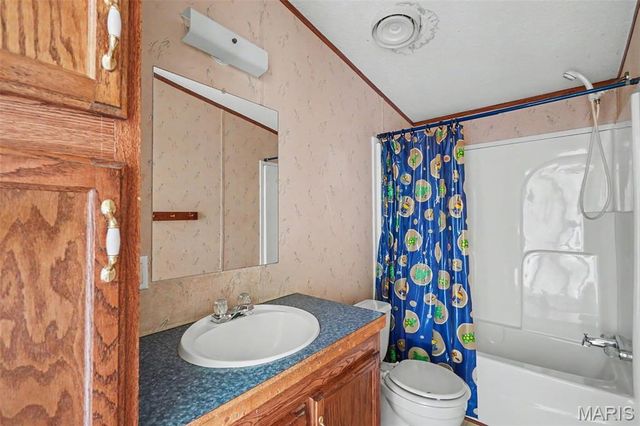24249 Township Line Road, Warrenton, MO 63383