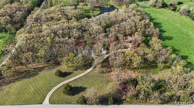 24249 Township Line Road, Warrenton, MO 63383