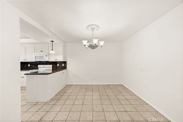 607 E Palm Avenue, Redlands, CA 92374