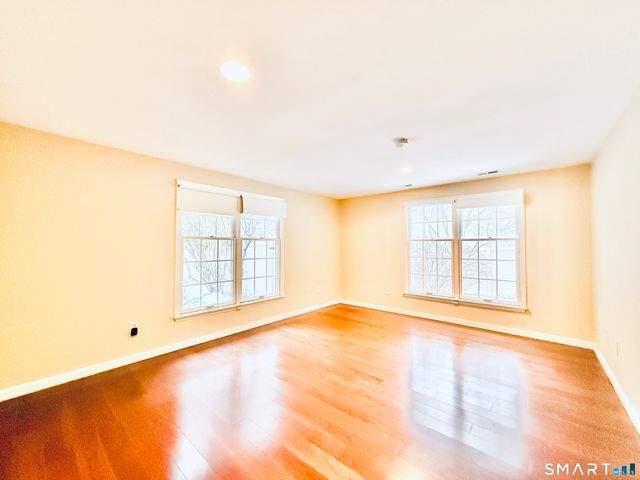 73 Bank Street, New Canaan, CT 06840