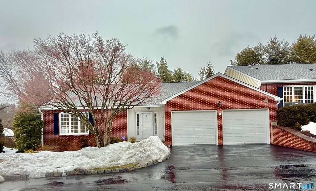 73 Bank Street, New Canaan, CT 06840