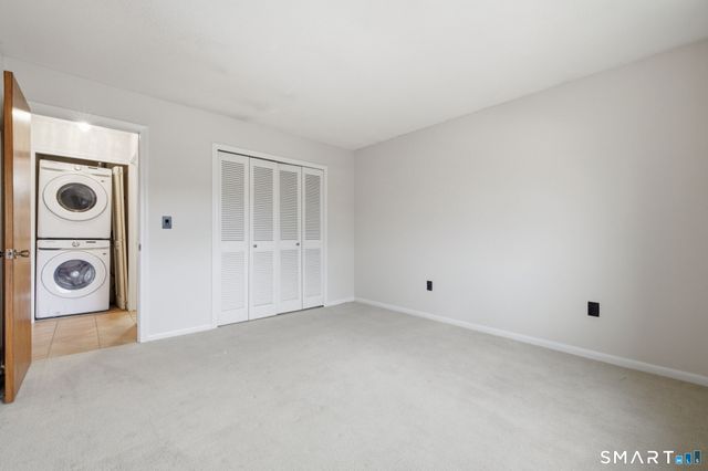 1106 Twin Circle Drive 1106, South Windsor, CT 06074