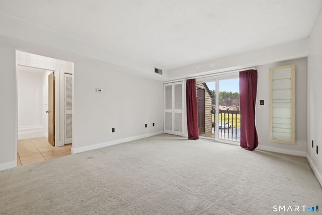 1106 Twin Circle Drive 1106, South Windsor, CT 06074