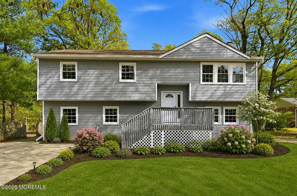 868 Bethel Church Road, Jackson, NJ 08527