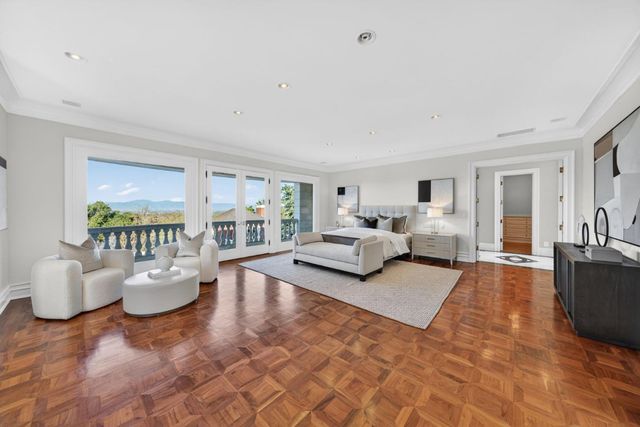 18331 Lexington Drive, Monte Sereno, CA 95030