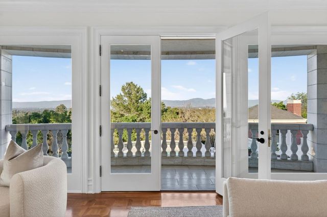 18331 Lexington Drive, Monte Sereno, CA 95030