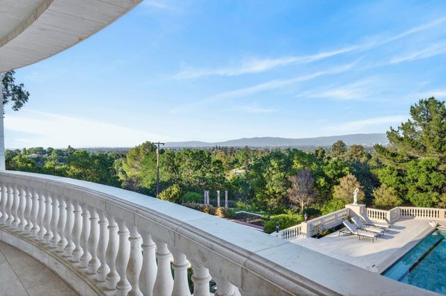 18331 Lexington Drive, Monte Sereno, CA 95030