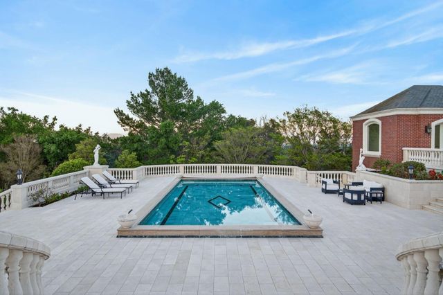 18331 Lexington Drive, Monte Sereno, CA 95030