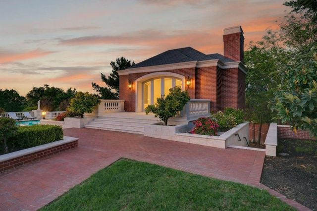 18331 Lexington Drive, Monte Sereno, CA 95030