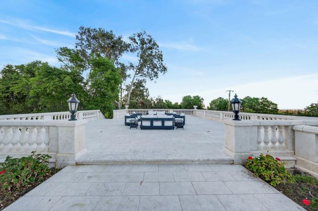 18331 Lexington Drive, Monte Sereno, CA 95030