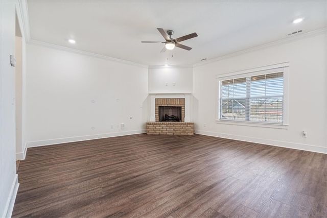 2400 N Kathryn Lane, Siloam Springs, AR 72761