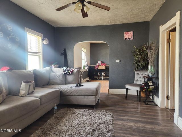 317 Eldred Avenue, Toledo, OH 43609