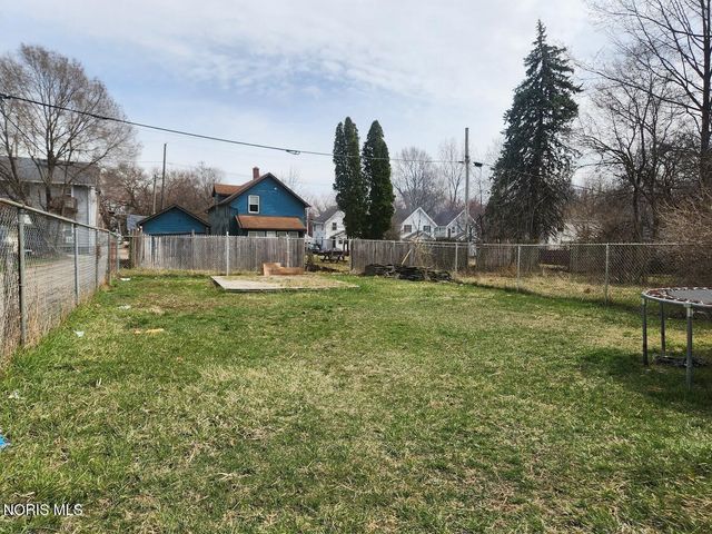 317 Eldred Avenue, Toledo, OH 43609