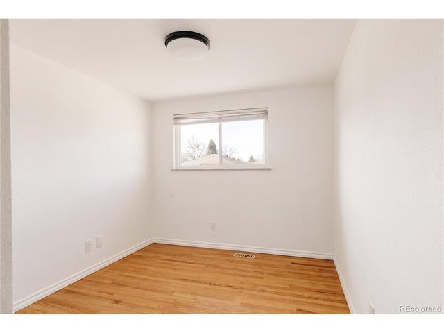 2826 Hudson St, Denver, CO 80207