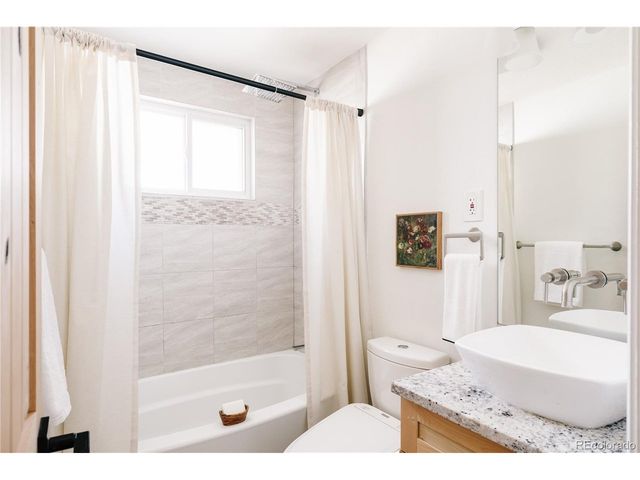 2826 Hudson St, Denver, CO 80207