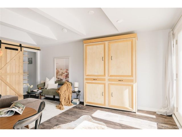 2826 Hudson St, Denver, CO 80207