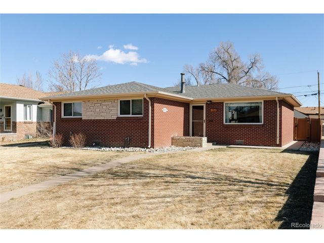 2826 Hudson St, Denver, CO 80207