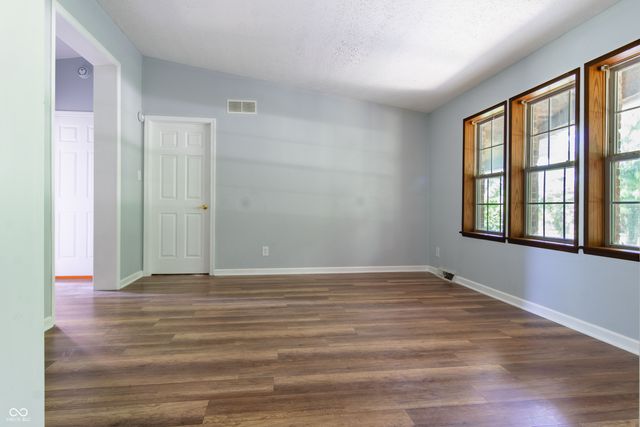 1227 Holmes Road, Lebanon, IN 46052