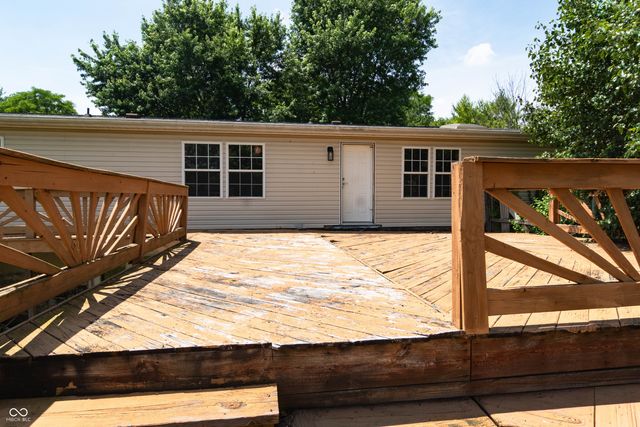 1227 Holmes Road, Lebanon, IN 46052