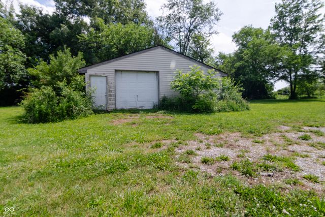 1227 Holmes Road, Lebanon, IN 46052