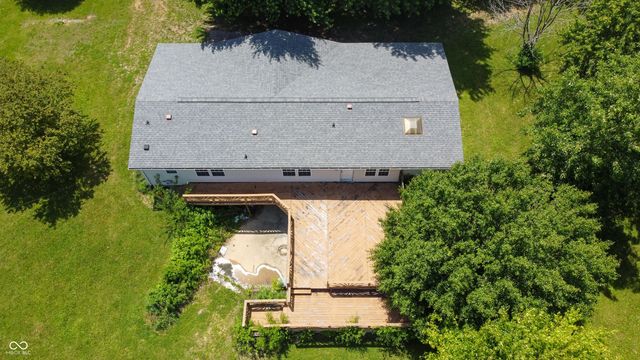 1227 Holmes Road, Lebanon, IN 46052