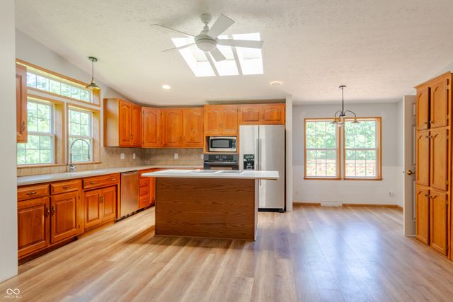 1227 Holmes Road, Lebanon, IN 46052