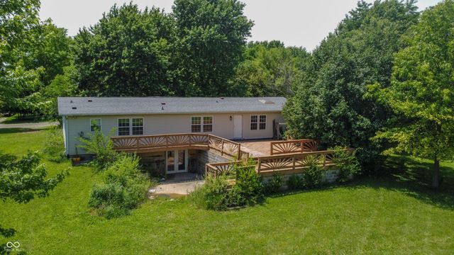 1227 Holmes Road, Lebanon, IN 46052