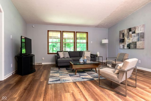 1227 Holmes Road, Lebanon, IN 46052