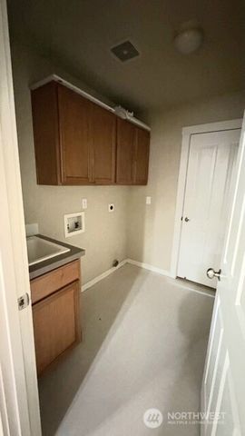 18425 118th Avenue Ct E, Puyallup, WA 98374