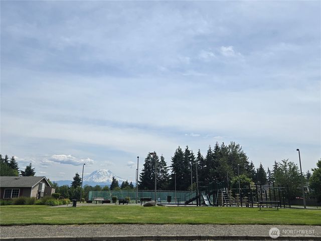 18425 118th Avenue Ct E, Puyallup, WA 98374