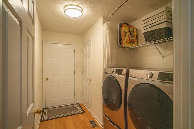 3604 Dunbar Lane, Suwanee, GA 30024