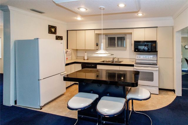 5918 GREY STREET, New Port Richey, FL 34652