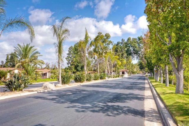 3466 Don Lorenzo Dr, Carlsbad, CA 92010