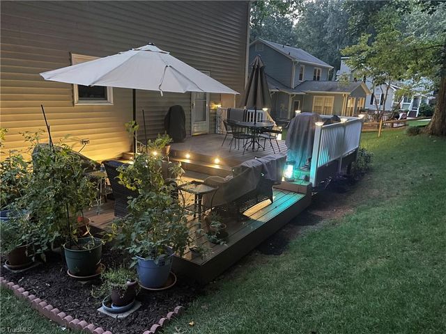 1337 Robin Hood Forest Drive, Pfafftown, NC 27040