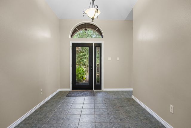 5527 Andover Drive, Tyler, TX 75707