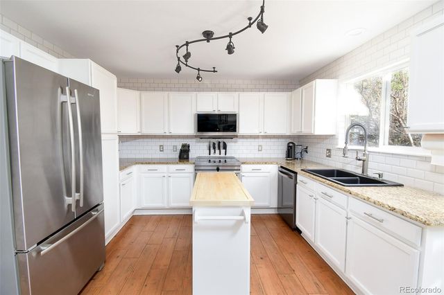 2146 Castle Ridge Way, Highlands Ranch, CO 80129