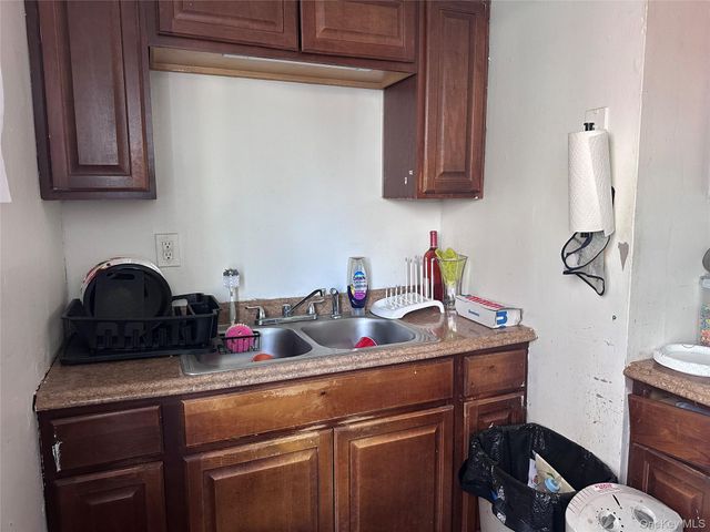 71 Macarthur Avenue, Brentwood, NY 11717