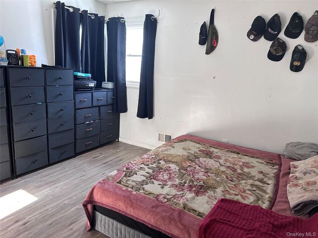 71 Macarthur Avenue, Brentwood, NY 11717