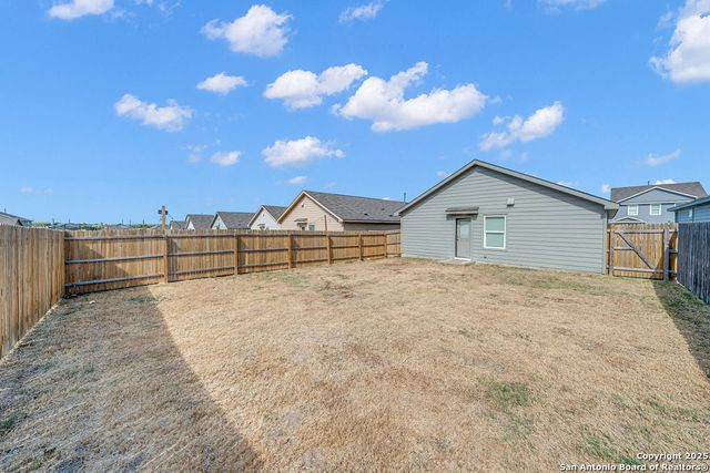 2826 Stigler, Converse, TX 78109