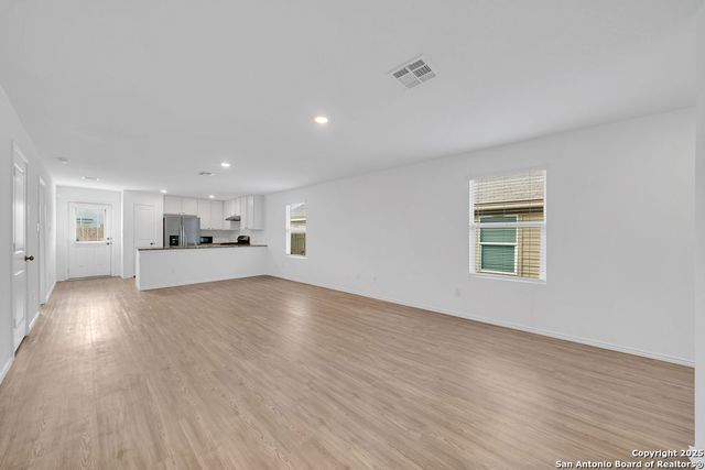 2826 Stigler, Converse, TX 78109