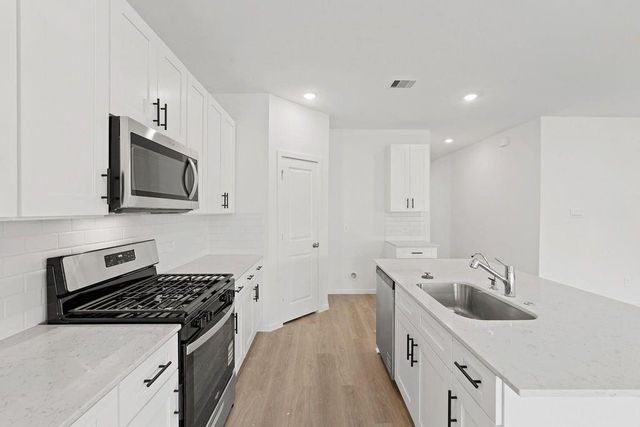 16523 Hidden Ponderosa Path, Magnolia, TX 77355