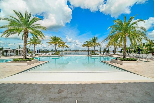 11795 Waterway Circle, Parkland, FL 33076