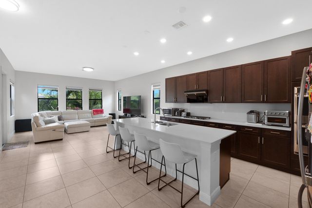 11795 Waterway Circle, Parkland, FL 33076