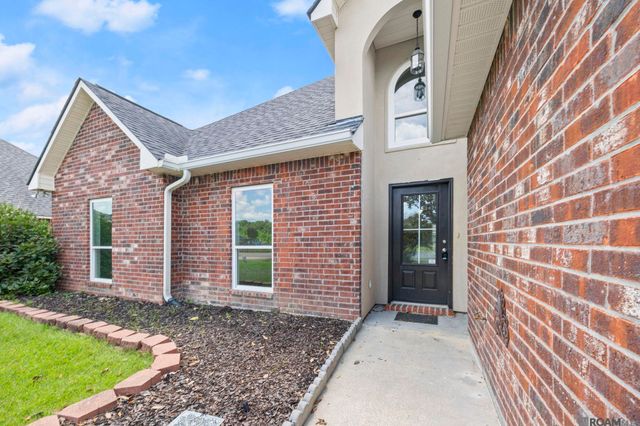 36001 Raleigh Dr, Denham Springs, LA 70706