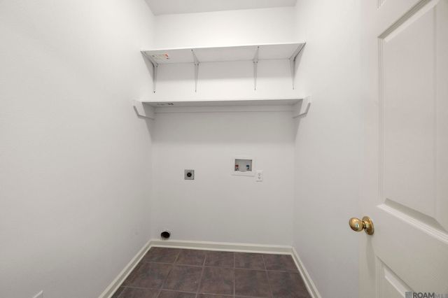 36001 Raleigh Dr, Denham Springs, LA 70706