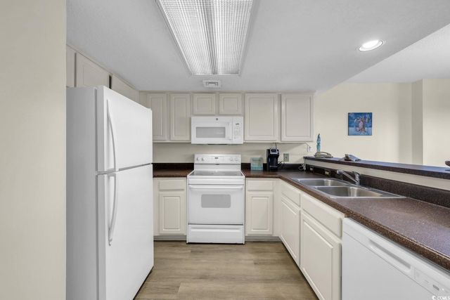 201 74th Ave. N # 703, Myrtle Beach, SC 29572