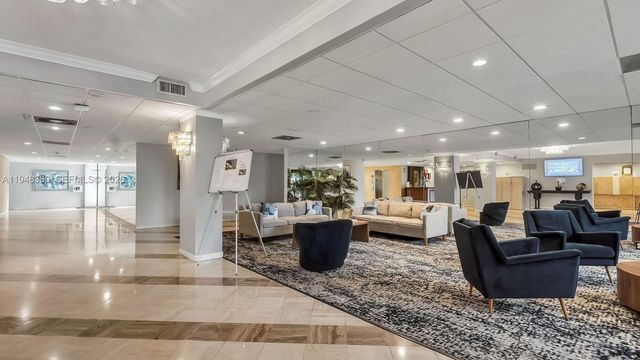 3800 Hillcrest Dr 401, Hollywood, FL 33021